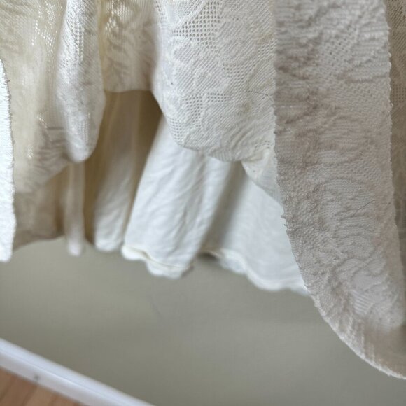 ABERCROMBIE & FITCH Lace Overlay Fit & Flare Skater Dress Size Small Cream - Picture 5 of 10